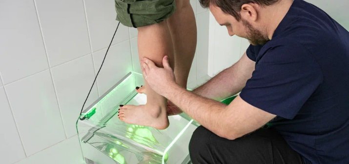 Плоско-вальгусная деформация стопы у детей: что делать и как предотвратить?