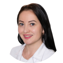 Врач Комкова Эльвира Равиловна