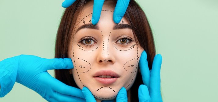 Контурная пластика лица с лицевыми имплантами