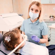 Лечение зубов под седацией (наркозом)